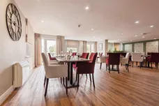 Goodes Court, Royston