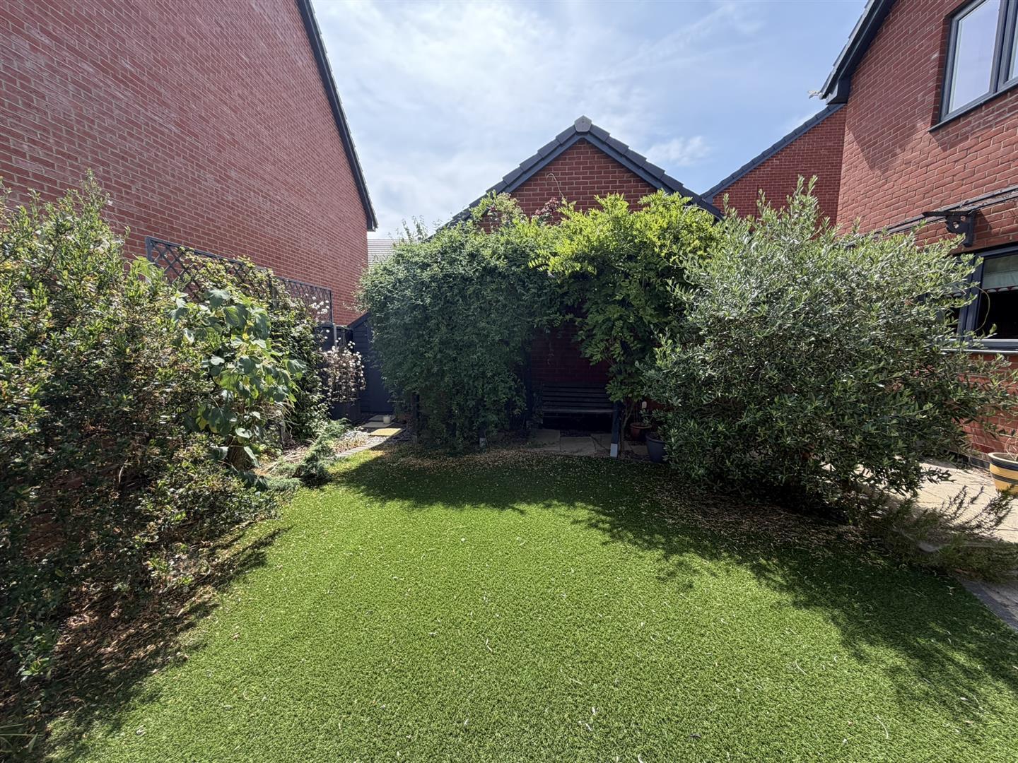 Luffield Close, Daventry Image 4