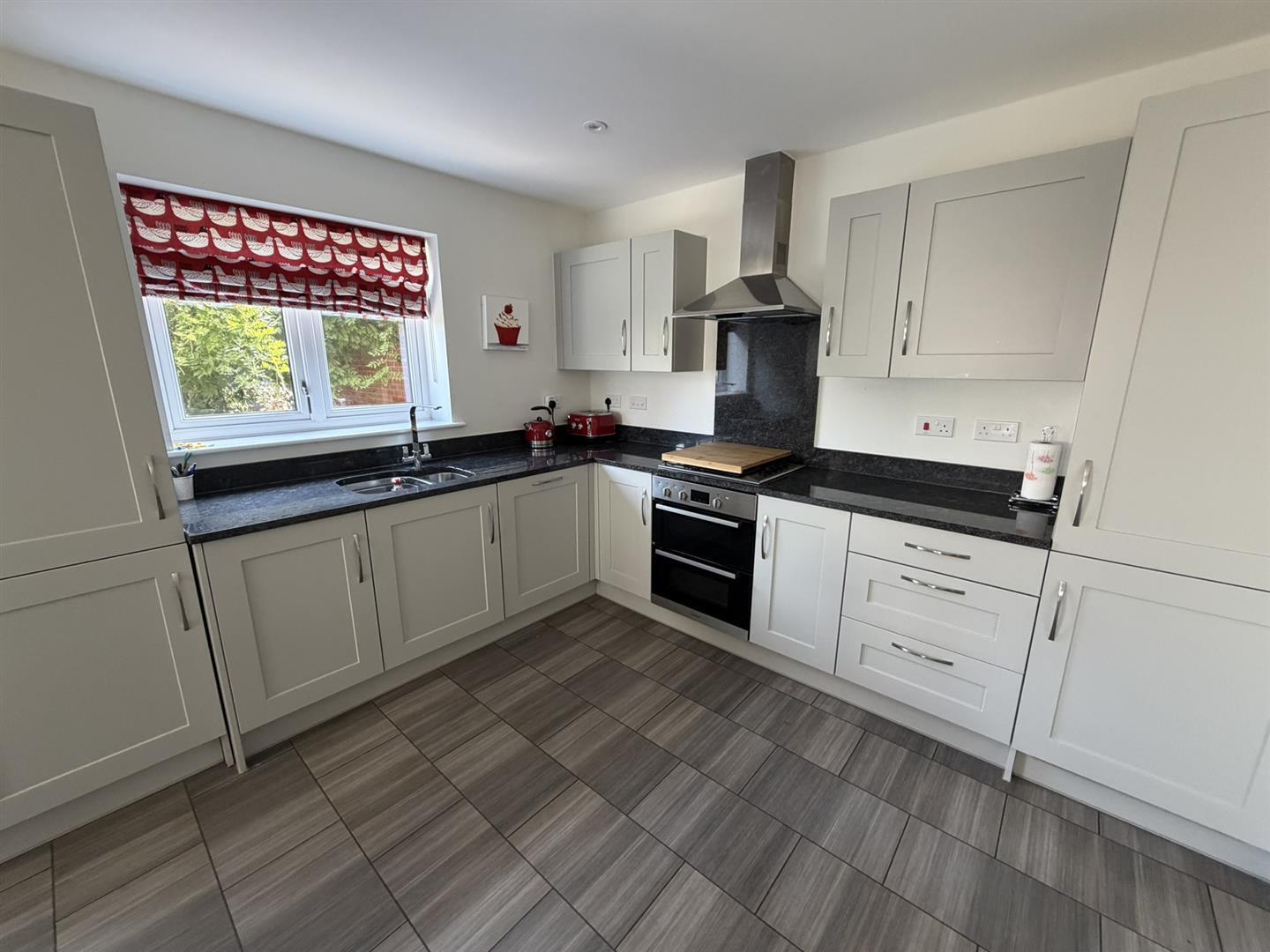 Luffield Close, Daventry Image 9