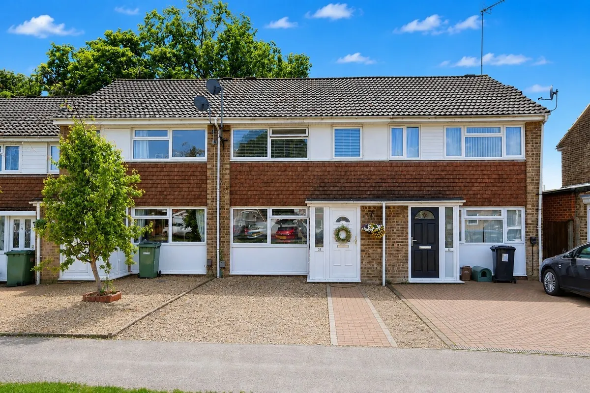 Berry Close, Hedge End, SOUTHAMPTON