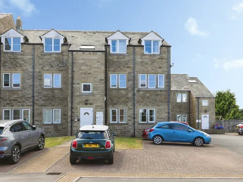 Acre Court, Wibsey, Bradfordphoto
