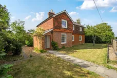 Bloomfieldhatch Lane, Grazeley, RG7 photo 17