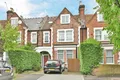 Grosvenor Gardens, Willesden Green, London, NW2 — photo 1