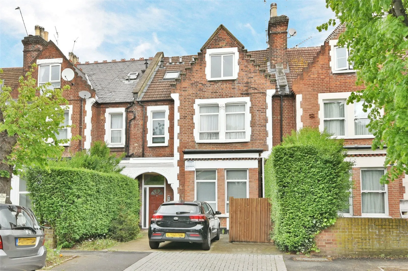 Grosvenor Gardens, Willesden Green, London, NW2