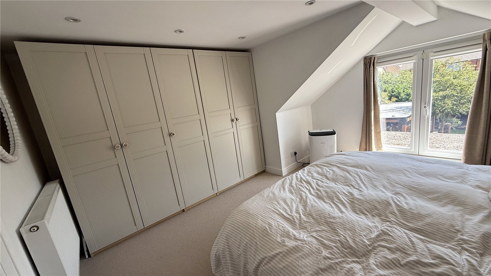 Oxford Road, Stanford-le-Hope, Essex, SS17 Image 18