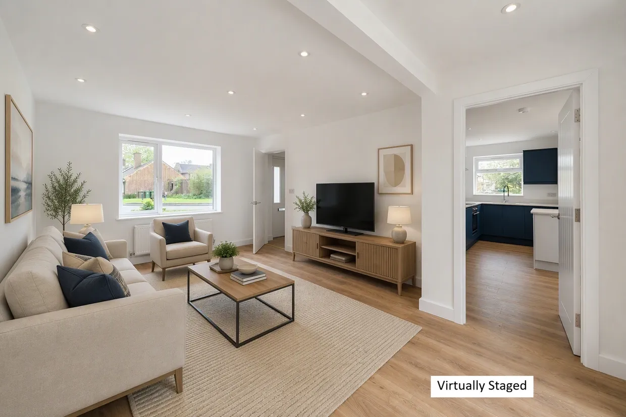 Douglas Road, Esher, KT10 photo 2
