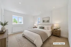 Douglas Road, Esher, KT10 photo 7