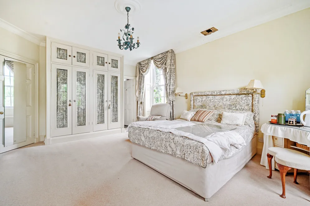West Stowell, Marlborough, SN8 photo 11