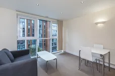 Seagull Lane, E16 photo 1