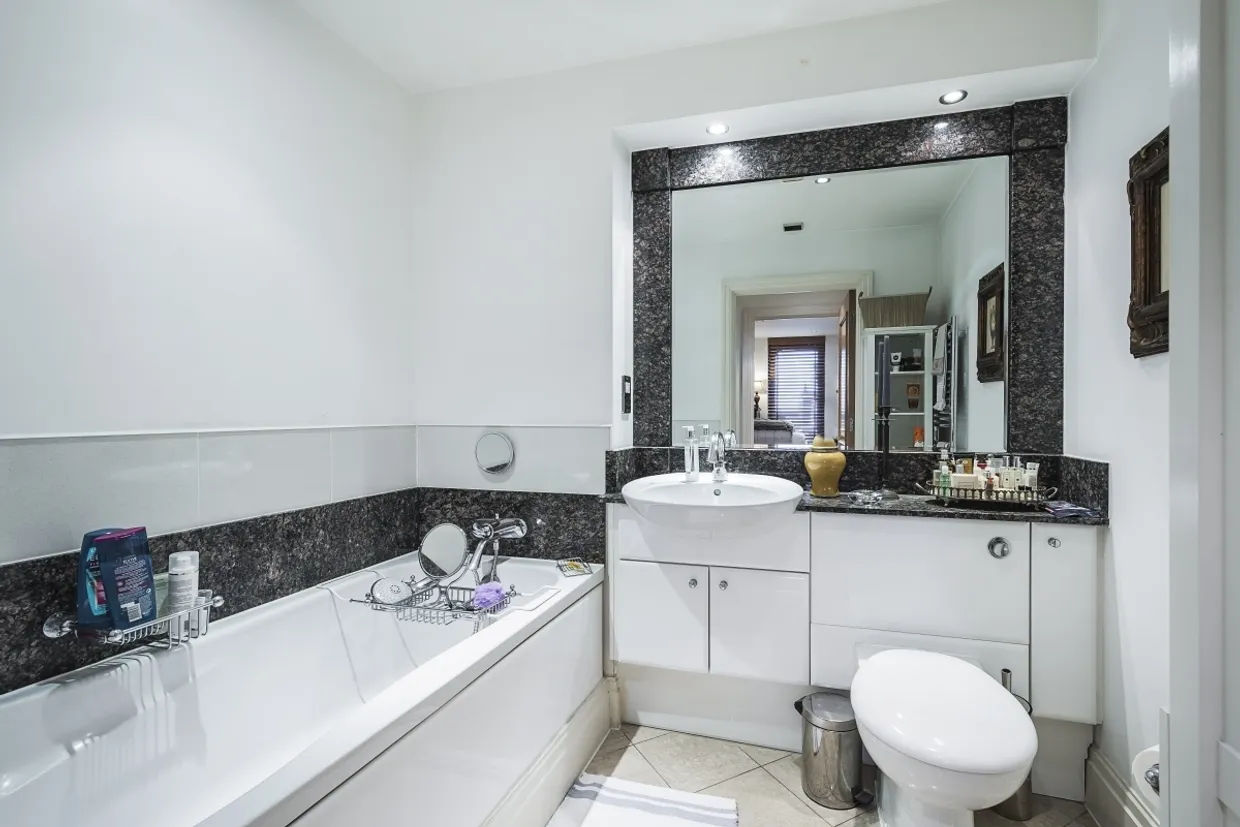 Imperial Wharf SW6, EPC C photo 8
