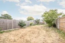 Waverley Avenue, Whitton, TW2 photo 13