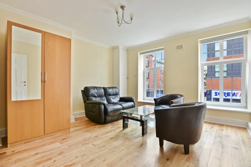 Ridge Road, NW2 photo 6
