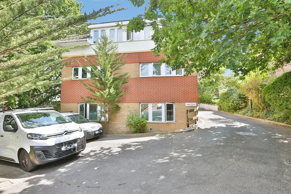 Alder Road, Poole