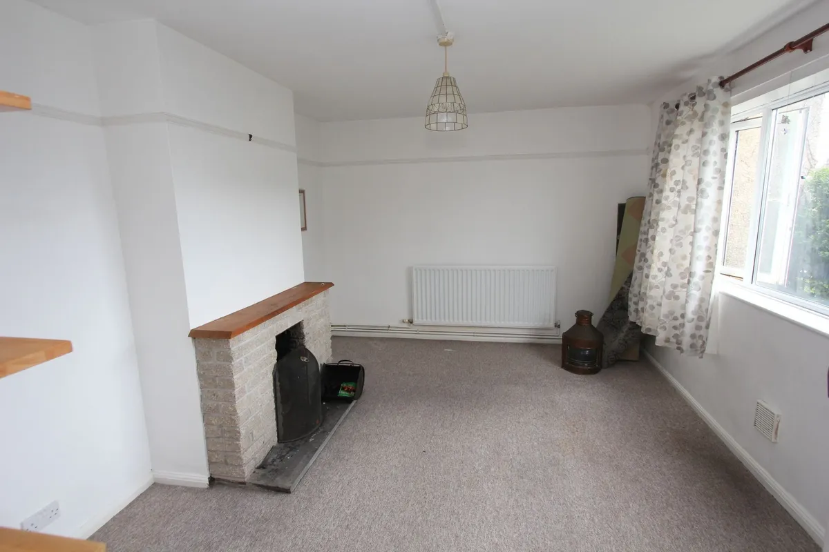 Fitzhamon Avenue, Llantwit Major, CF61