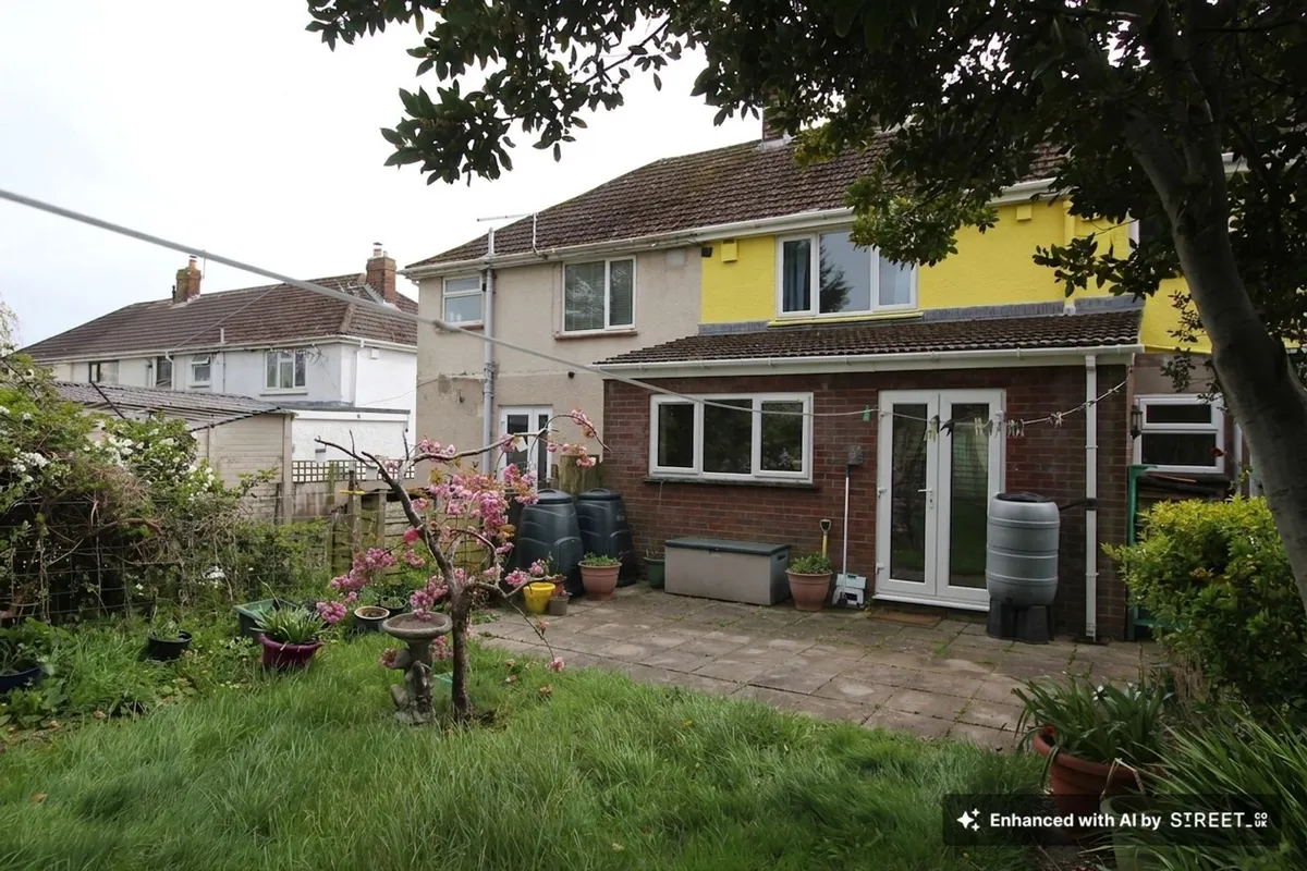 Fitzhamon Avenue, Llantwit Major, CF61