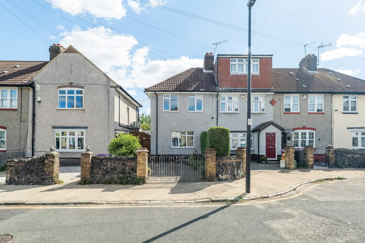 Hesperus Crescent, London, E14 photo 22