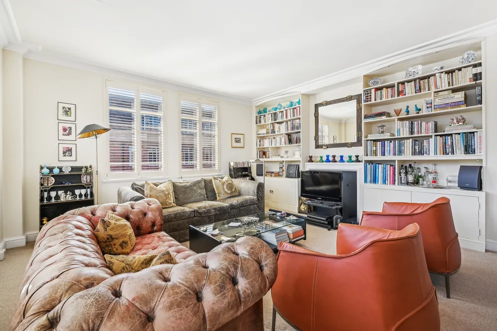Oakwood Court, London, W14 photo 4