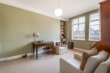 Oakwood Court, London, W14 photo 17