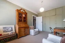Oakwood Court, London, W14 photo 10