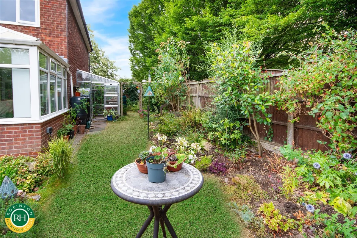 Howden Close, Doncaster
