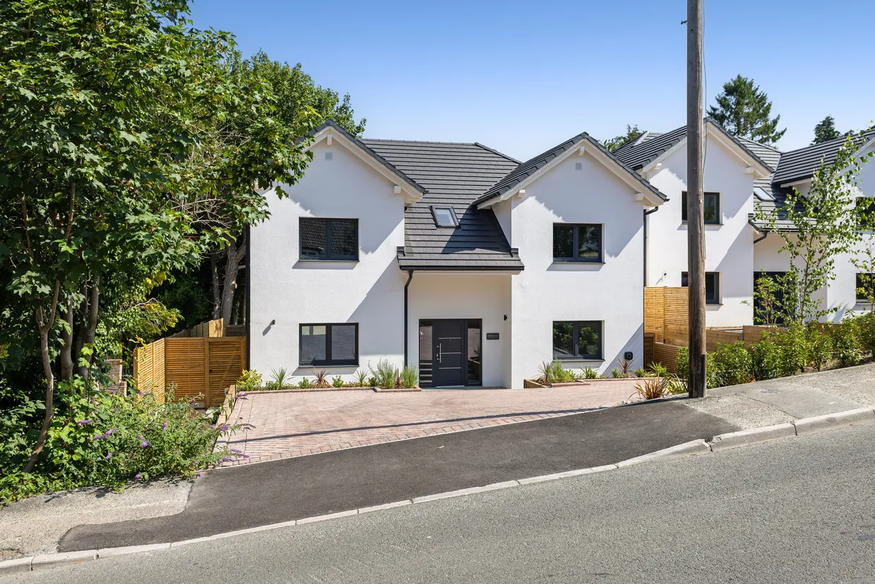 Birch House, Loxford Road, Caterham, CR3 photo 1