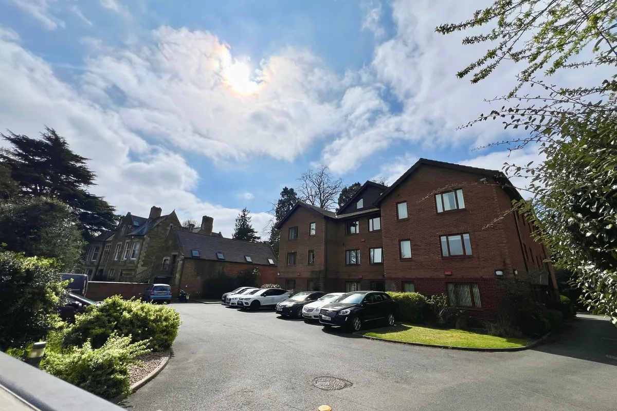 Harlestone Road, NORTHAMPTON