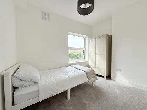 Barlby Road, SELBYphoto