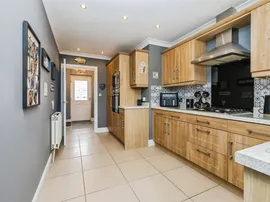 Lawson Court, Dunholme, Lincoln thumb 3
