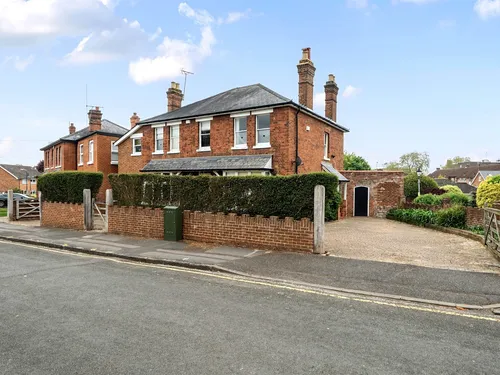 The Crescent, Maidenheadphoto