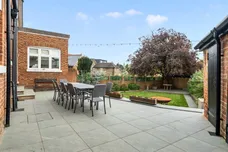 The Crescent, Maidenhead