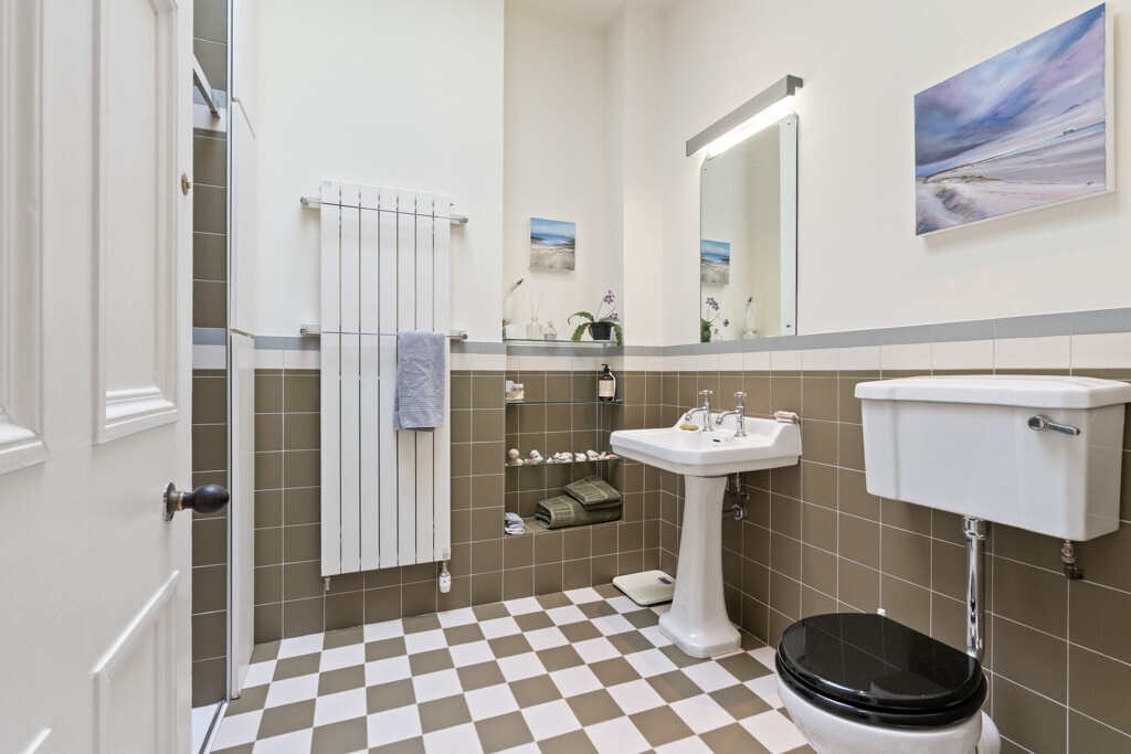 3 (Flat 1) Newbattle Terrace, Morningside, Edinburgh, EH10 4RU Image 32