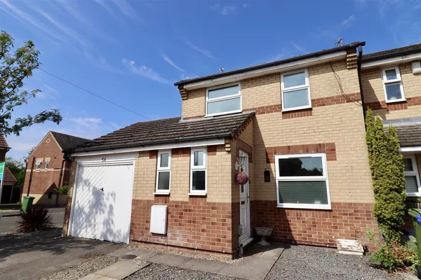 Blackburn Avenue, Brough