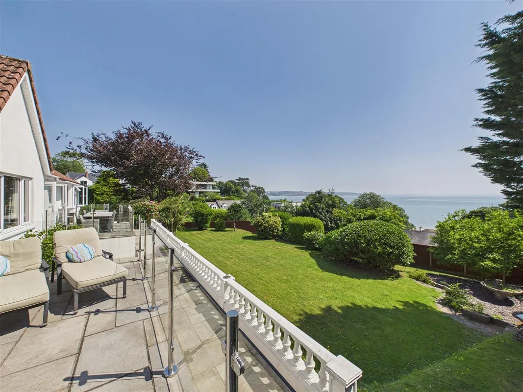 The Glen, Saundersfoot