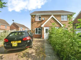 Bergman Close, Swindon photo