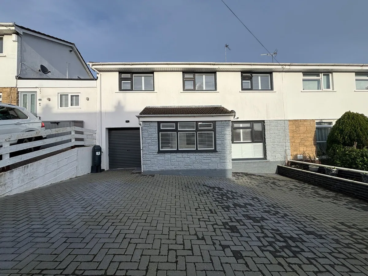 Willow Crescent, Barry, CF63