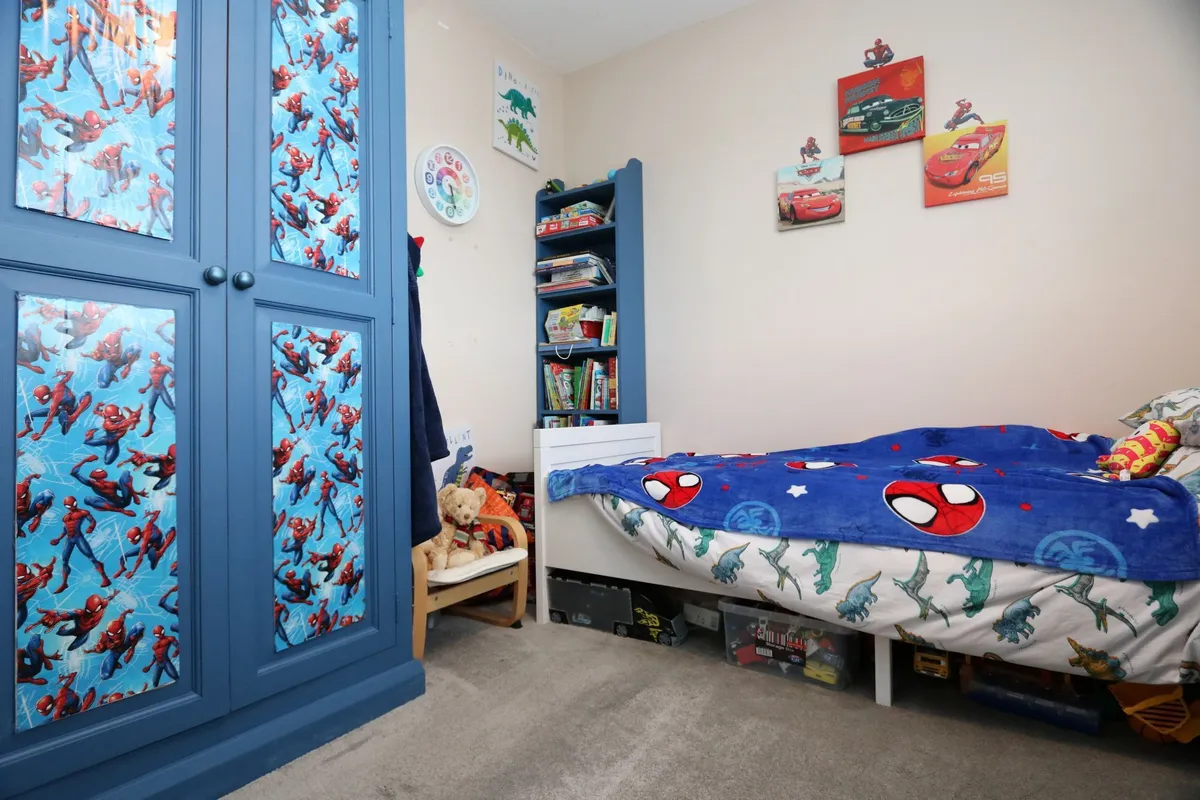 Willow Crescent, Barry, CF63