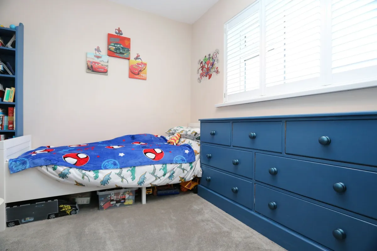 Willow Crescent, Barry, CF63