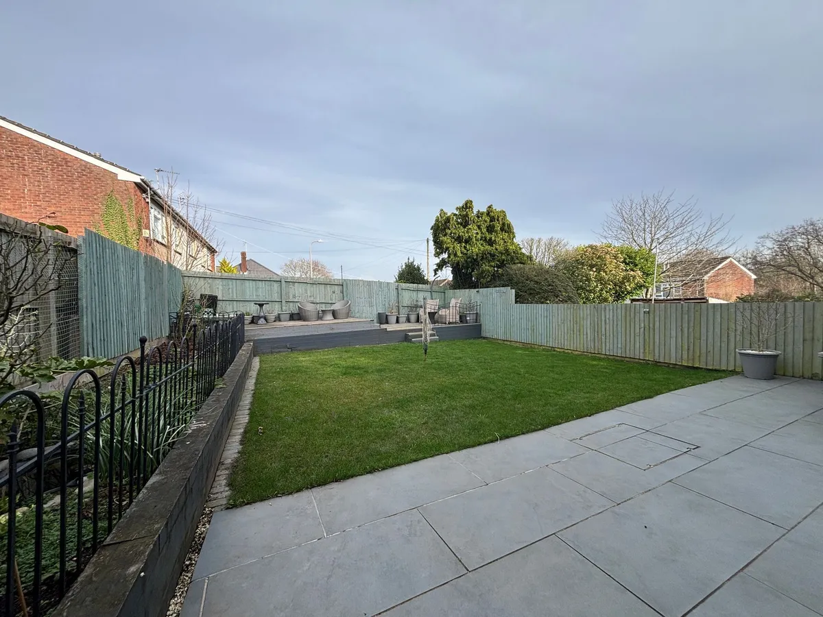 Willow Crescent, Barry, CF63