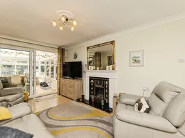 Crabtree Drive, Great Houghton, Barnsley thumb 3