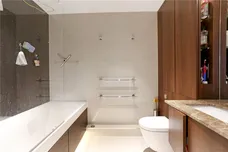 Longfield Avenue, Ealing, W5 photo 5