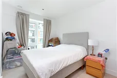 Longfield Avenue, Ealing, W5 photo 6