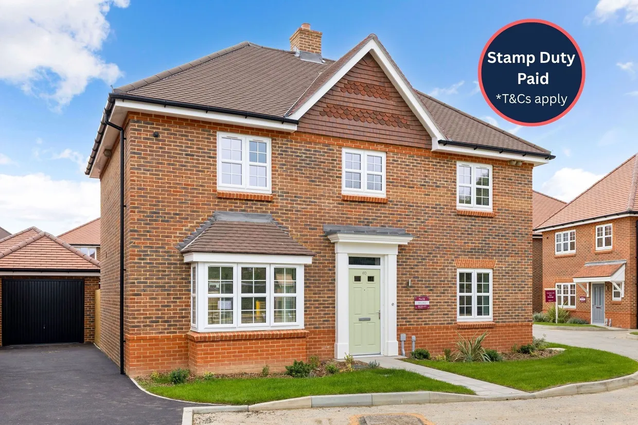 Sweeters Field Road, Cranleigh, GU6 photo 1