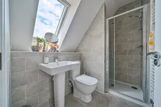 Fairstone, Newbury, RG14 photo 12