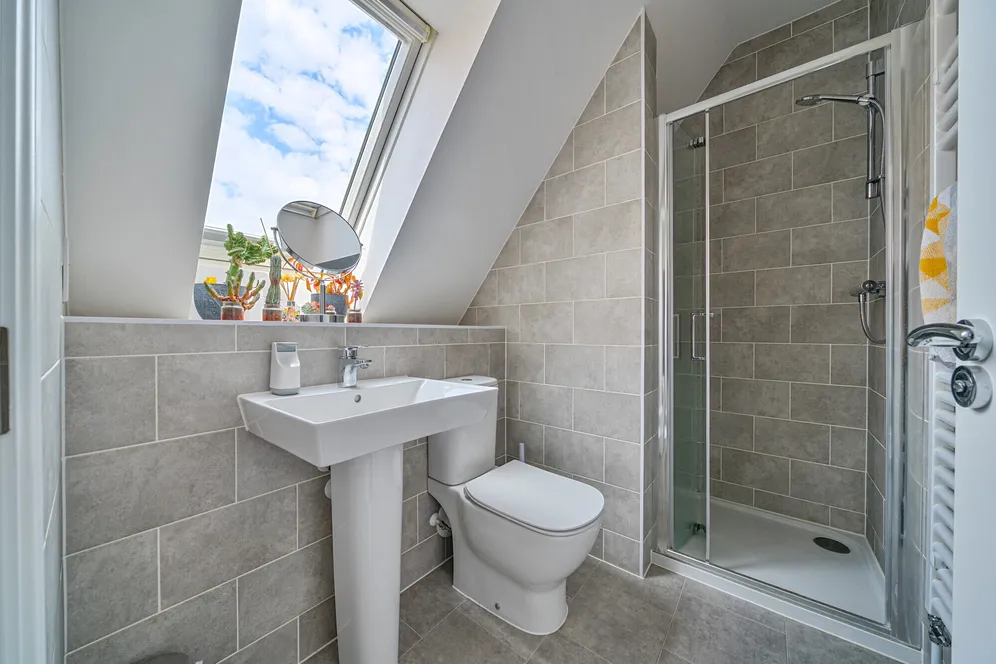 Fairstone, Newbury, RG14 photo 12