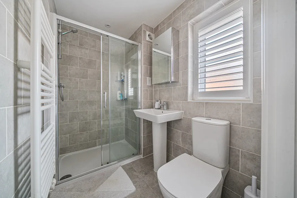 Fairstone, Newbury, RG14 photo 13