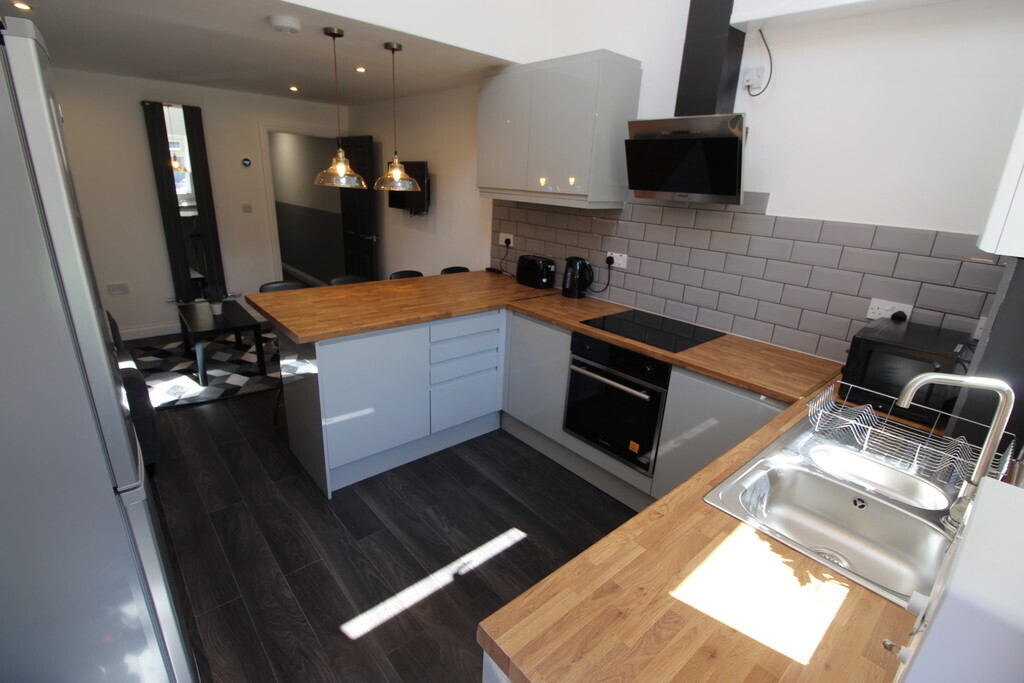 Coronation Road, Coventry, CV1 5BX Image 2