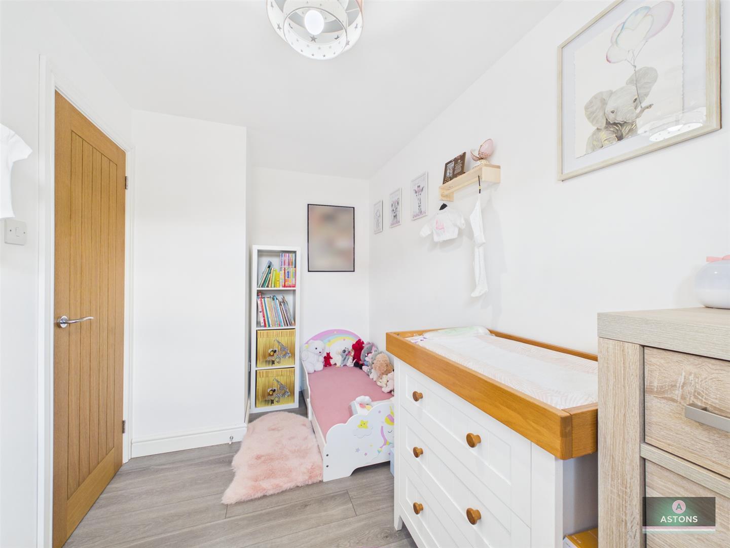 Milborne Road, Maidenbower, Crawley Image 15