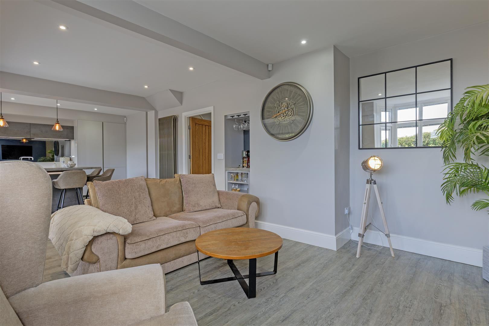 Longford Crescent, Sheffield Image 16