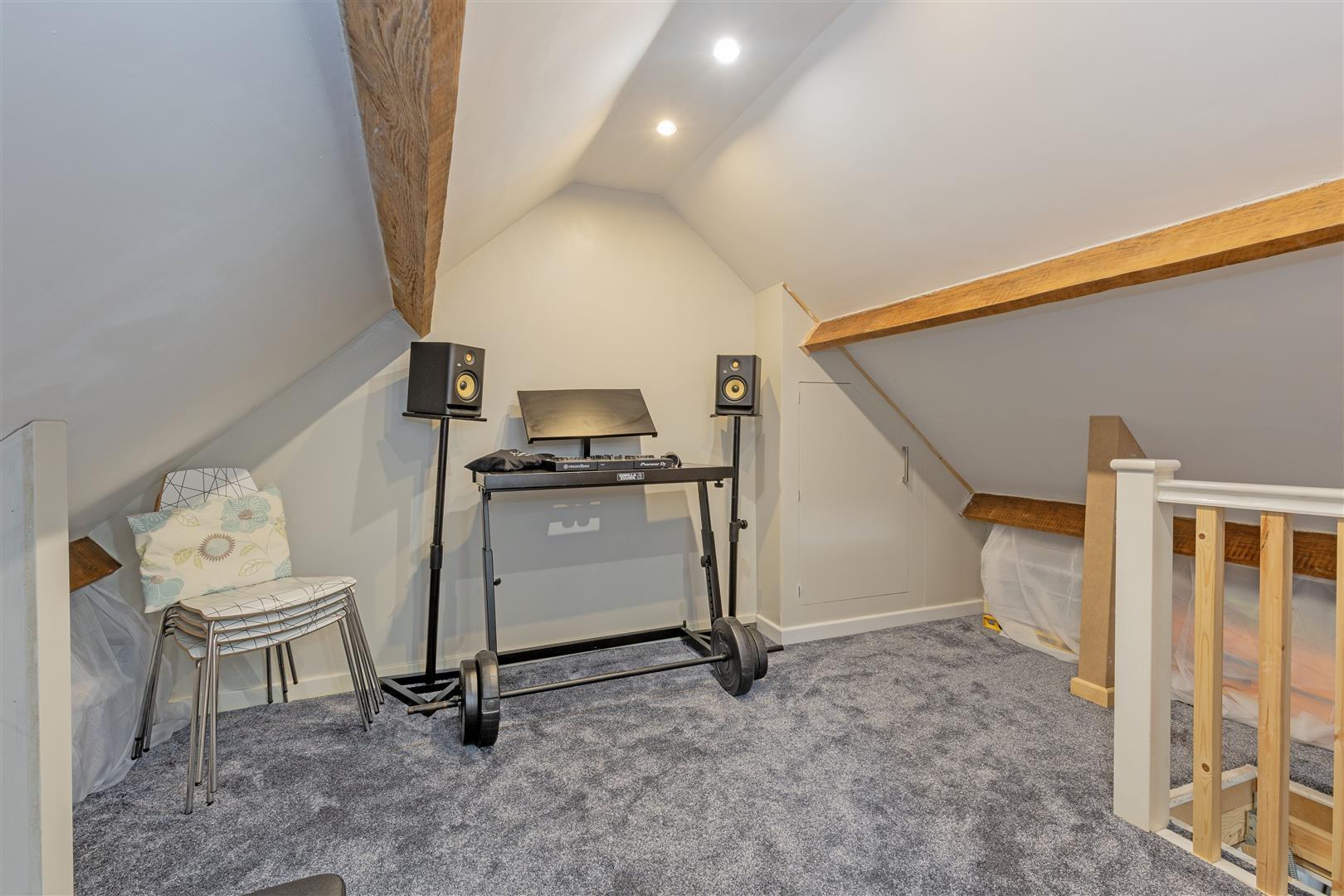 Longford Crescent, Sheffield Image 34