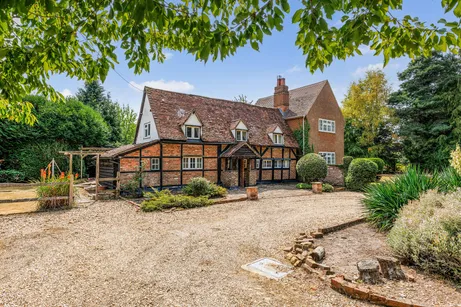 Bramshill Road, Bramshill, RG27